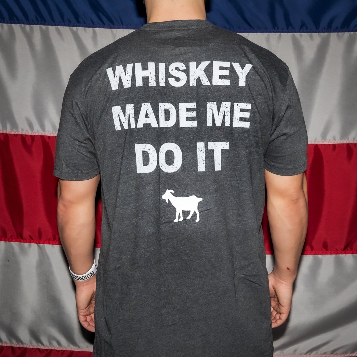 Whiskey Made Me Do It - Men's T-shirt - Manchester
