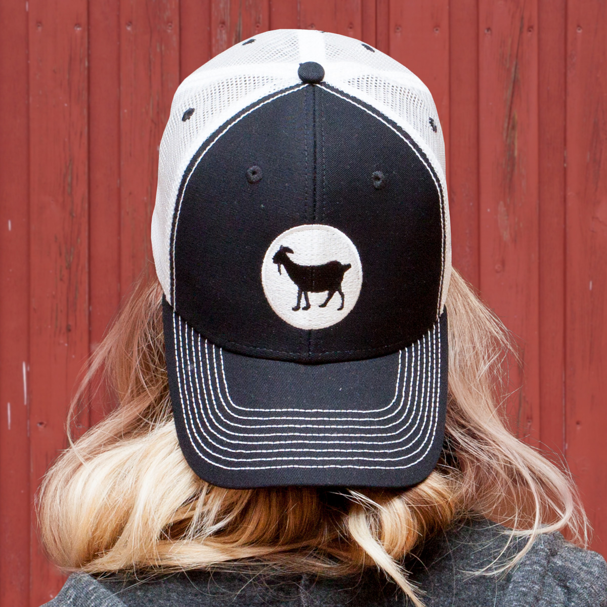 The Goat Embroidered Round Logo Hat - Black